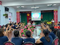 Hội nghị công chức- viên chức- người lao động trường MN Sen Hồng năm học 2022- 2023.