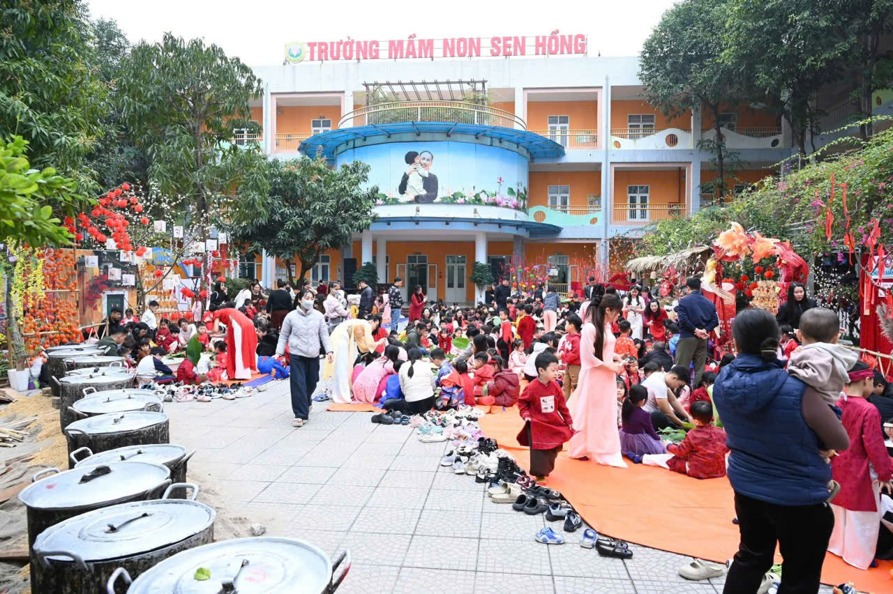 TRẠM 2 – BẾP XUÂN ẤM NỒNG