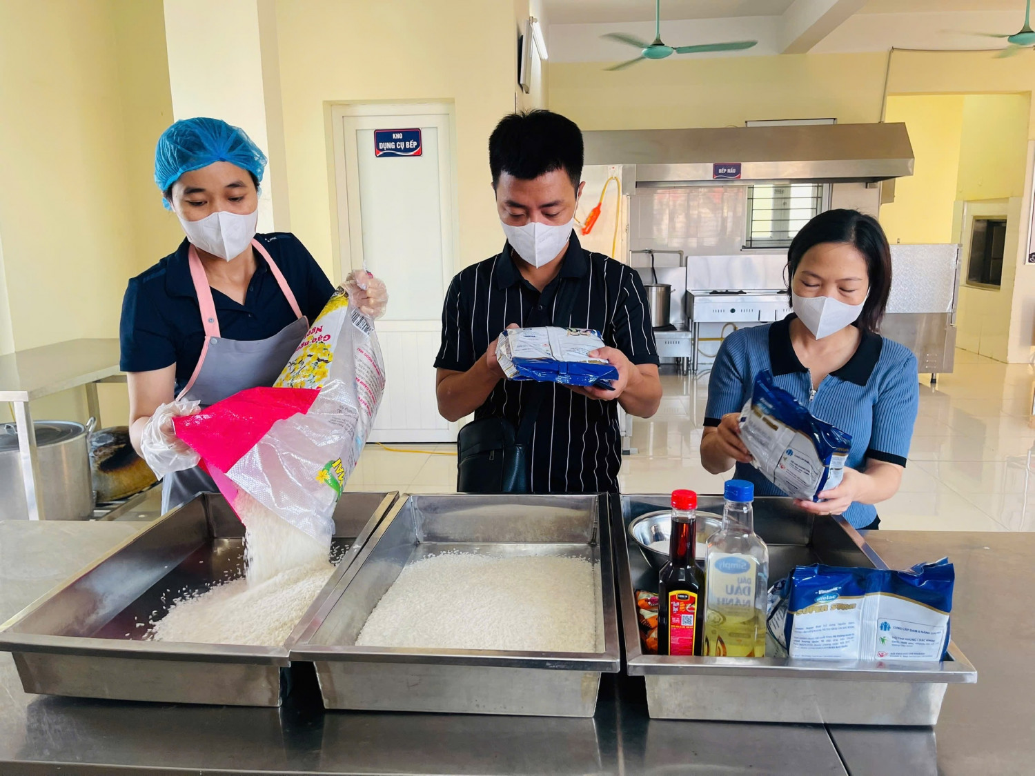 Công khai suất ăn của trẻ ngày 15/10/2026